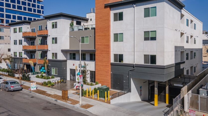 Apartments in Heart of Hollywood Sell
